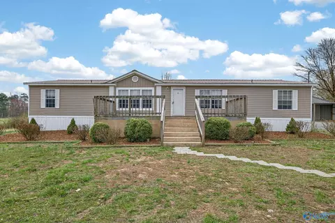 484 County Road 54, Geraldine, AL 35974