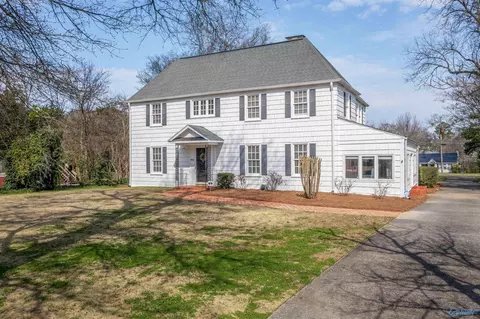 604 South St, Talladega, AL 35160