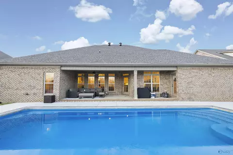 60 Summerlyn Way, Gurley, AL 35748