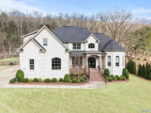 5 Brennan Hill Ln, Gurley, AL 35748