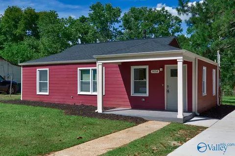 908 Fairway Dr, Huntsville, AL 35816