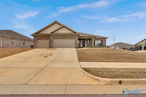 317 Elderwood Dr, Madison, AL 35757