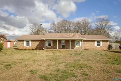 6602 County Road 81, Danville, AL 35619