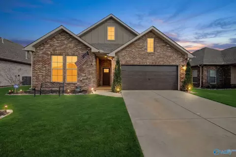 12762 Juniors Dr, Madison, AL 35756