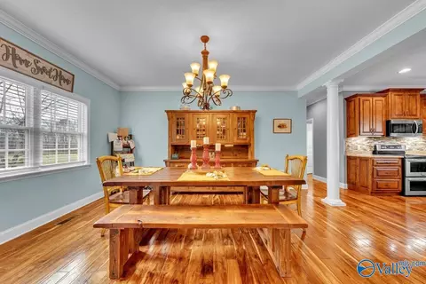 Dining - 8644 County Road 38, Section, AL 35771 photo 2 of 4