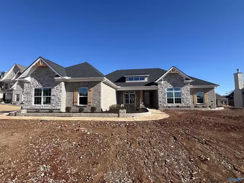 122 Josie Loop Trl, Toney, AL 35773