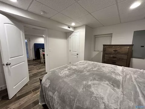 Bedroom - 335 Lakeside Dr, Centre, AL 35960 photo 5 of 7