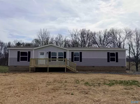 346 Haden Ln, Guntersville, AL 35976