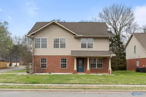 14019 Earlwood Dr, Huntsville, AL 35803