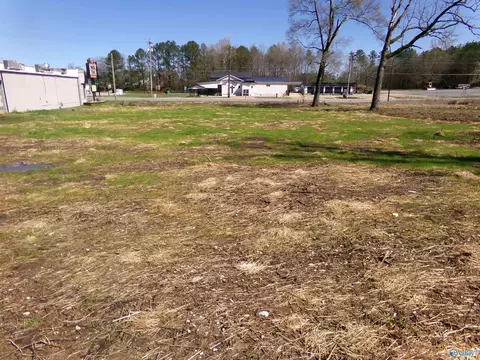 920 E Main St, Centre, AL 35960 photo 6