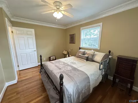 Bedroom - 607 E Riverview Dr, Gadsden, AL 35903 photo 5 of 6