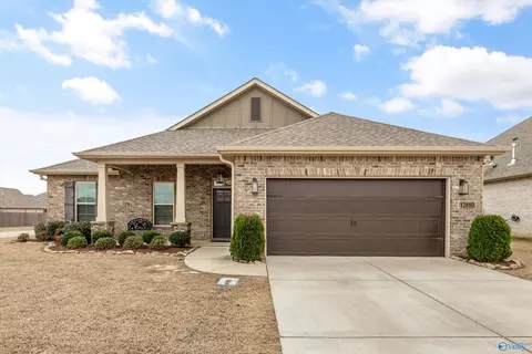 12880 Hudbug Dr, Madison, AL 35756