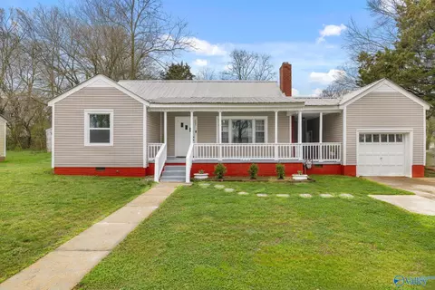 308 Vine St, Athens, AL 35611