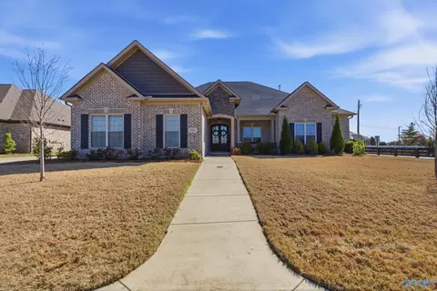 101 White Pine Dr, Madison, AL 35757