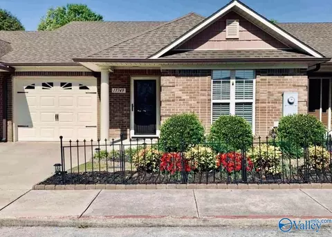 17749 Antlers Pass, Athens, AL 35611