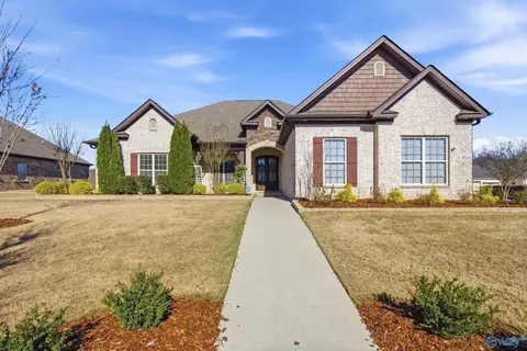 4548 River Park Blvd, Owens Cross Roads, AL 35763