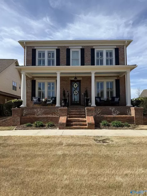38 Cypress Grove Ln, Huntsville, AL 35824