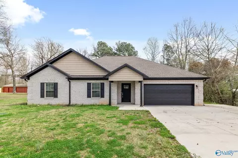 16118 Blackburn Ln, Athens, AL 35611