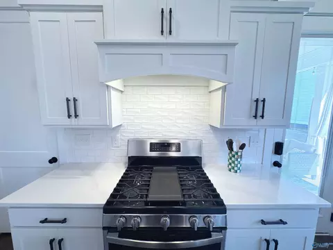 Kitchen - 215 Haystack Dr, Madison, AL 35757 photo 6 of 7