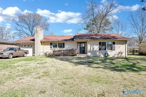 304 Albert St, Decatur, AL 35601