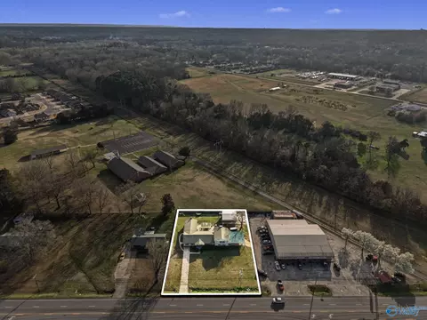 623 Highway 67, Decatur, AL 35603