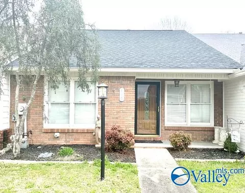 412 Bromwich St, Decatur, AL 35603