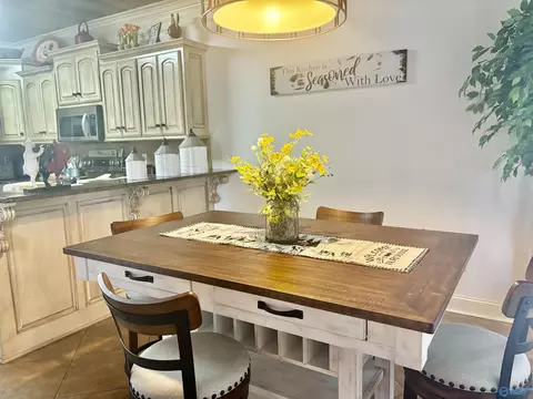Dining - 94 Owensby Way, Trinity, AL 35673 photo 1 of 5