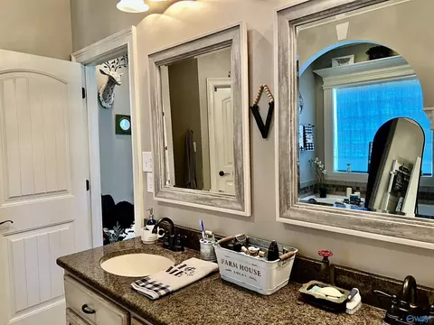 Bath - 94 Owensby Way, Trinity, AL 35673 photo 5 of 8