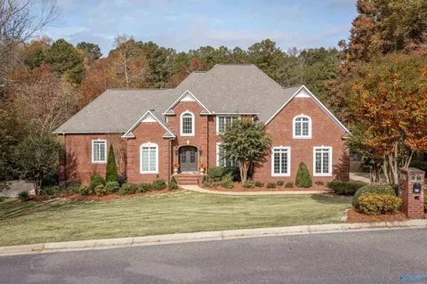 233 River Ridge Rd, Gadsden, AL 35901