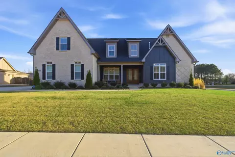 8899 Mountain Preserve Blvd, Gurley, AL 35748