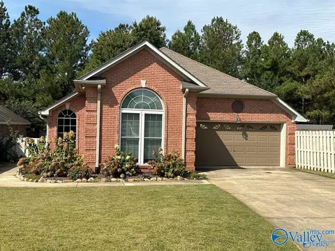 16541 Arbor Dr, Athens, AL 35613