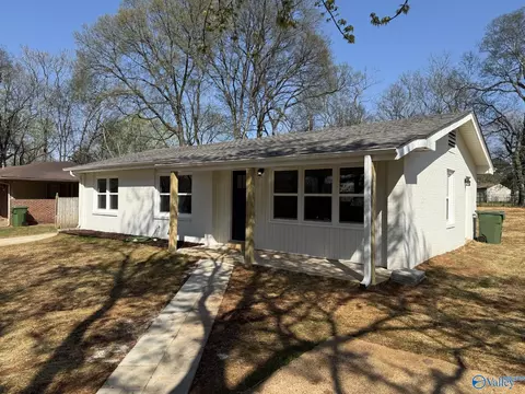 2108 Lufkin Dr, Huntsville, AL 35810