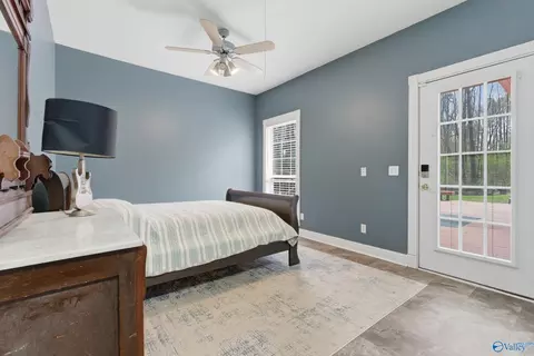 Bedroom - 123 Chambers Rd, Arab, AL 35016 photo 8 of 9