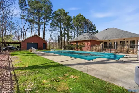Exterior - 123 Chambers Rd, Arab, AL 35016 photo 8 of 14