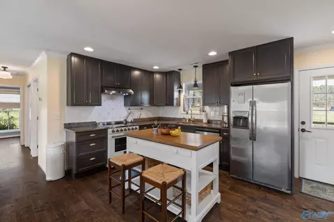 Kitchen - 640 Apollo Rd, Arab, AL 35016 photo 2 of 3
