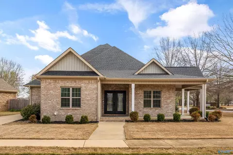 1920 Brayden Dr, Decatur, AL 35603