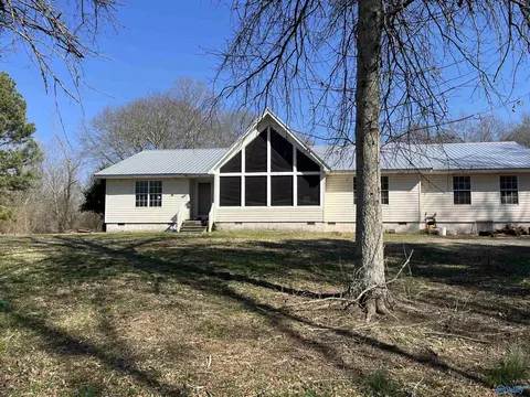 3132 County Road 46, Dawson, AL 35963
