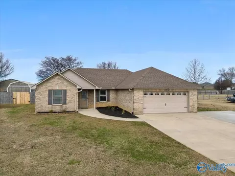 27883 Phillip Wagnon Dr, Athens, AL 35613