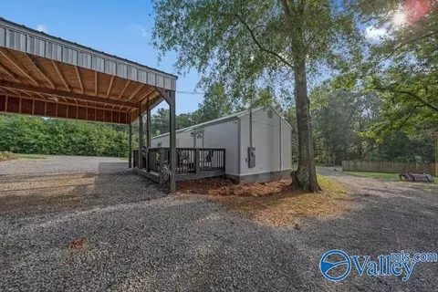 355 Whitaker Dr, Grant, AL 35747 photo 16