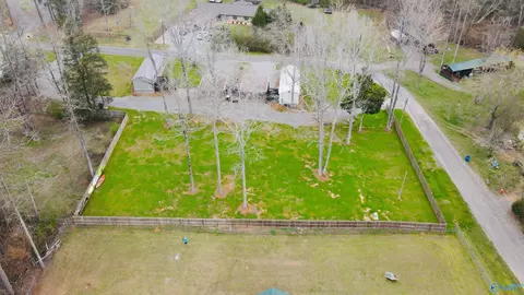 355 Whitaker Dr, Grant, AL 35747 photo 19
