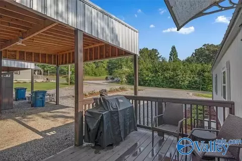 355 Whitaker Dr, Grant, AL 35747 photo 13