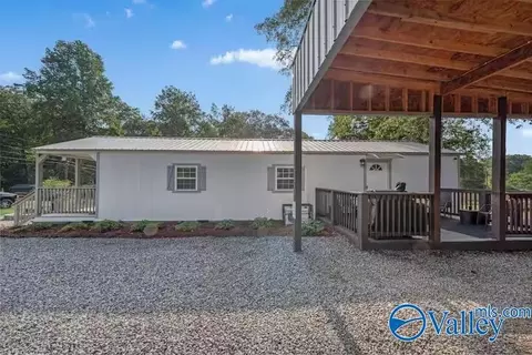 355 Whitaker Dr, Grant, AL 35747 photo 15