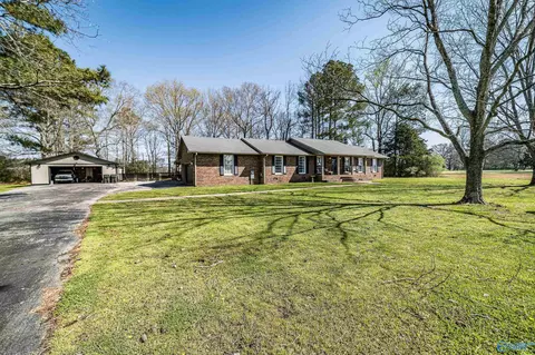 5187 Main Dr, New Hope, AL 35760