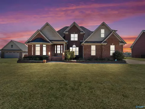 25328 Drury Ln, Toney, AL 35773
