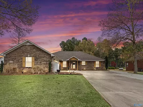25433 Drawbaugh Rd, Athens, AL 35613