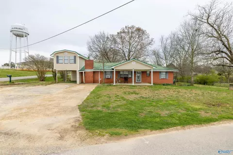 702 Walker St, Hackleburg, AL 35564