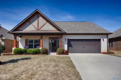 241 Iron Cir, Meridianville, AL 35759