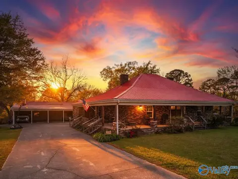 2700 Alfords Bend Rd, Hokes Bluff, AL 35903