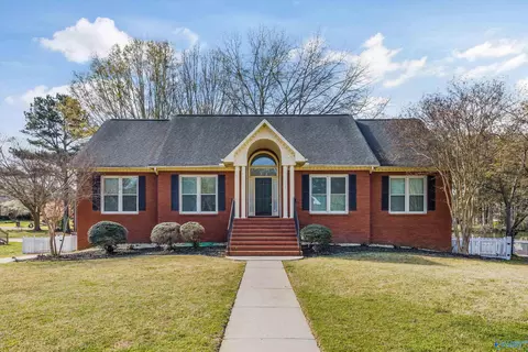 87 Jay Dr, Madison, AL 35758