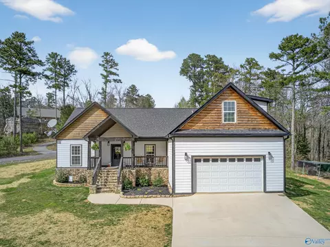215 Wilson Rd, Scottsboro, AL 35769